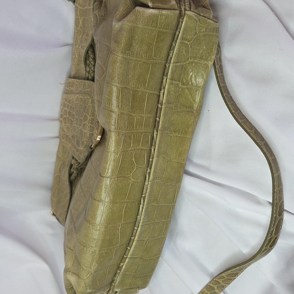 Vintage Brahmin Crocodile Embossed Olive Green Leather Crossbody Purse - Picture 11 of 17